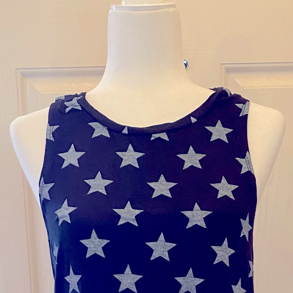 Women’s navy tank with star pattern, size M